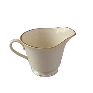 LENOX HAYWORTH CREAMER